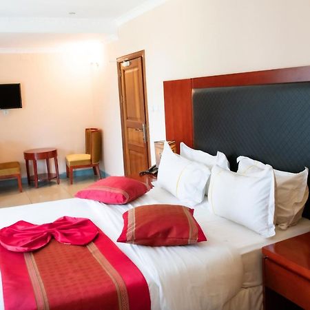 Orient Park Hotel Kigali Exterior photo