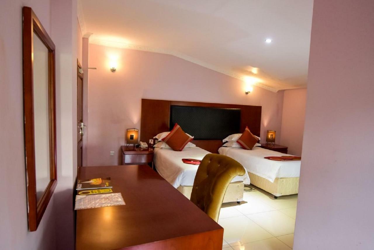 Orient Park Hotel Kigali Exterior photo
