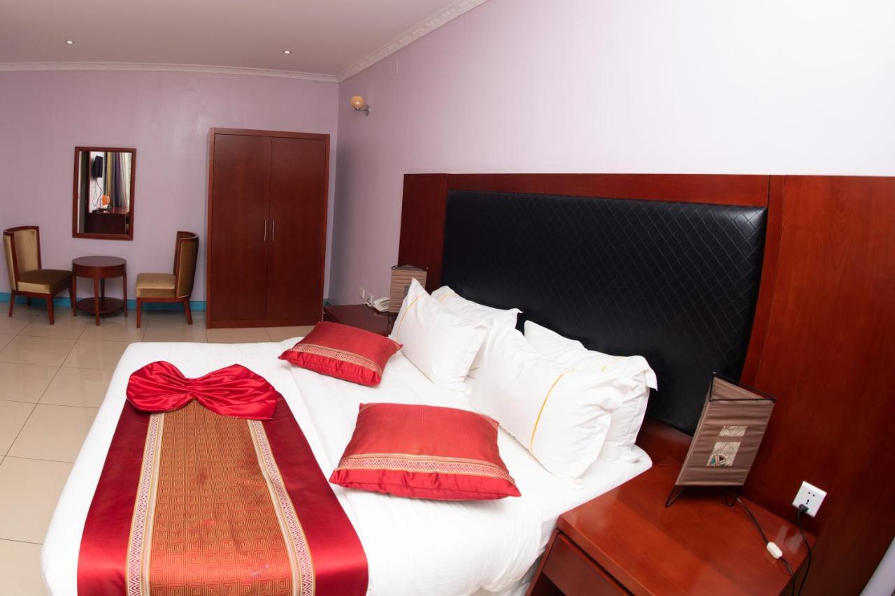 Orient Park Hotel Kigali Exterior photo