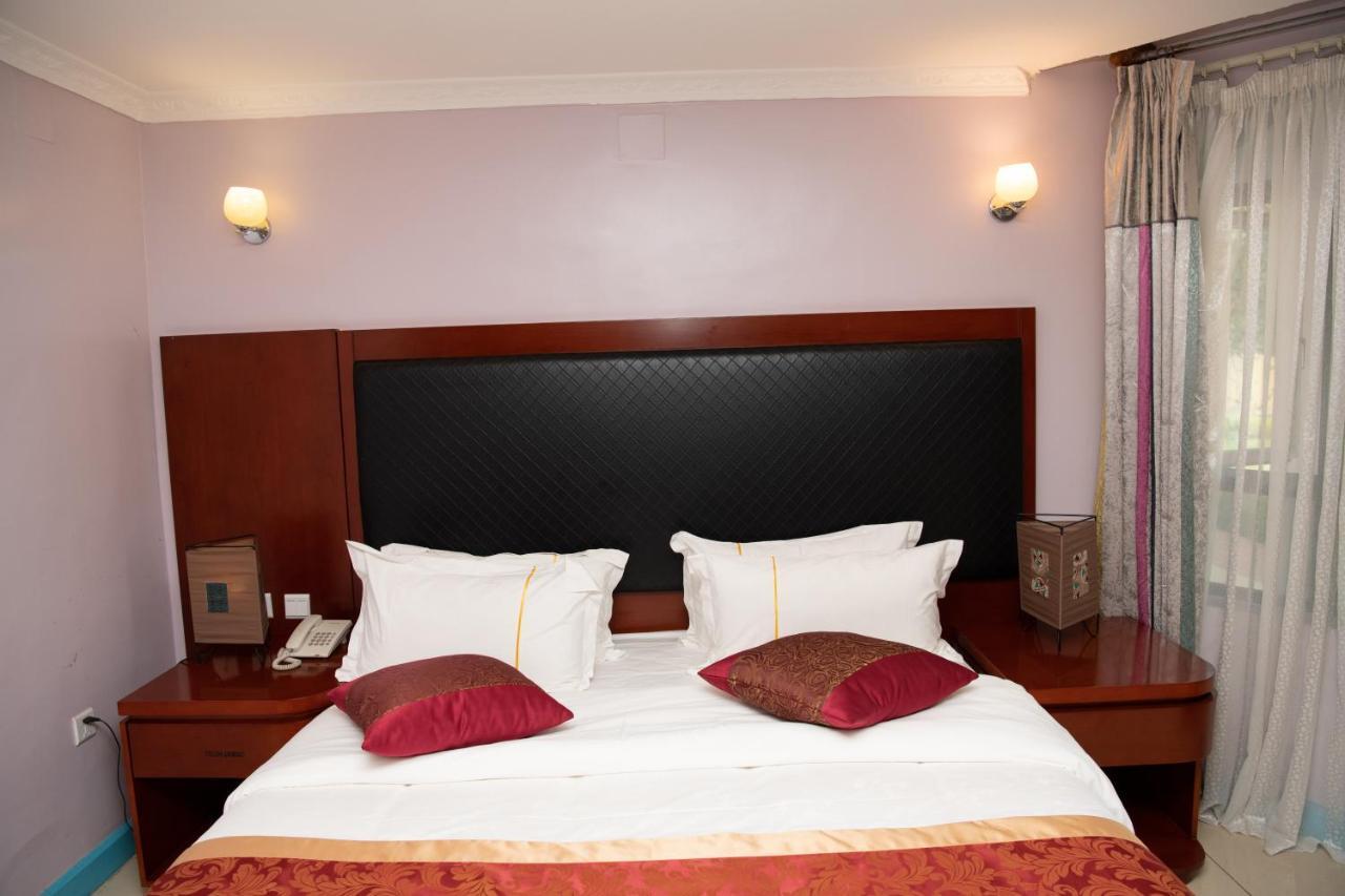 Orient Park Hotel Kigali Exterior photo